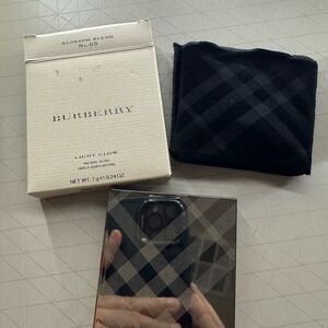 BURBERRY LIGHT GLOW NATURAL BLUSH